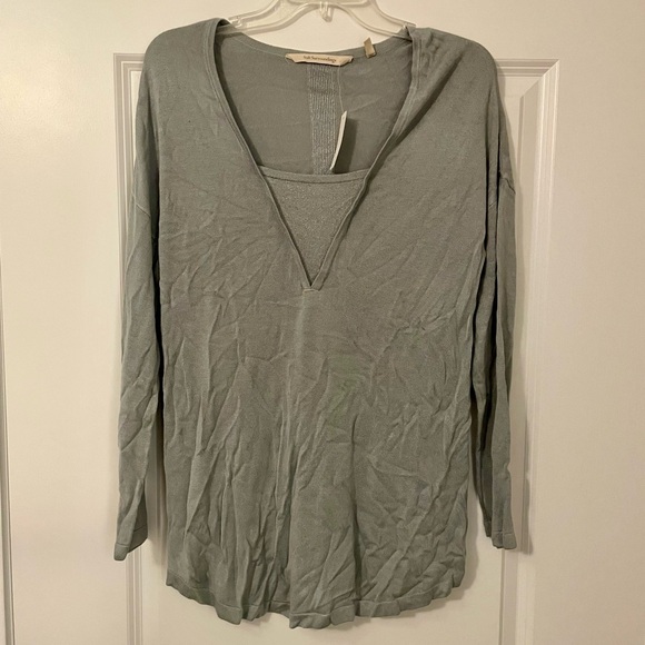 NWT Soft Surroundings Shimmer blue Longsleeve top - Picture 2 of 8